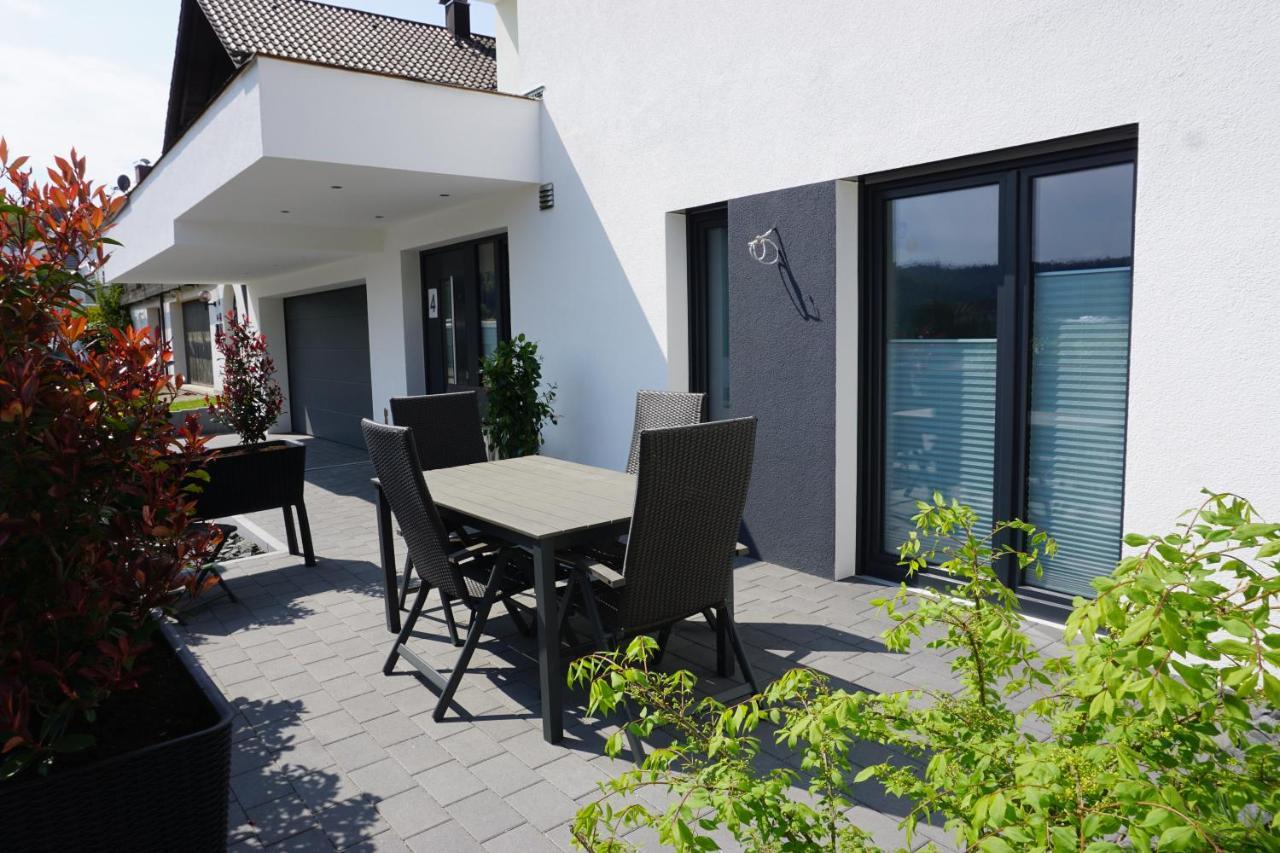 Ferienwohnung Schauinsland Нойенбург Екстериор снимка