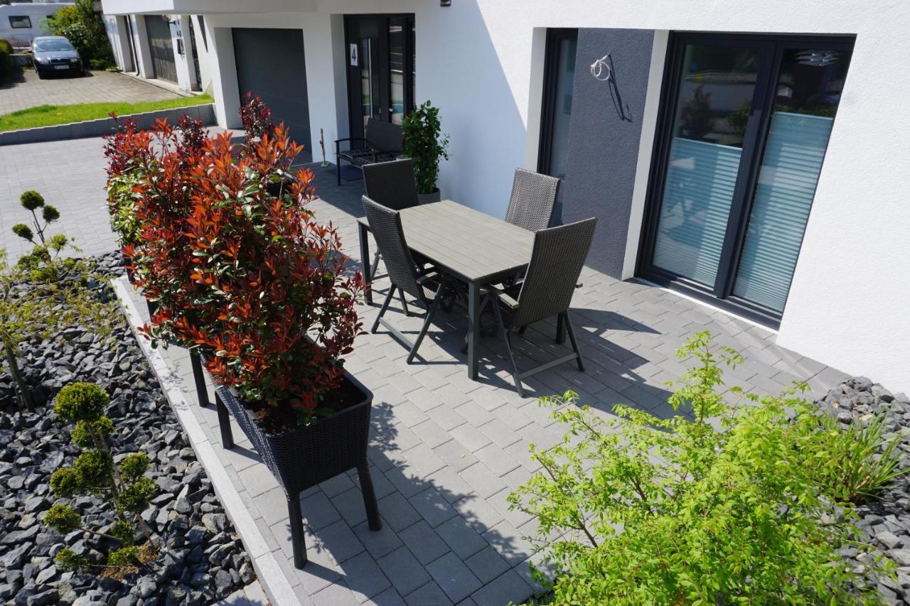 Ferienwohnung Schauinsland Нойенбург Екстериор снимка